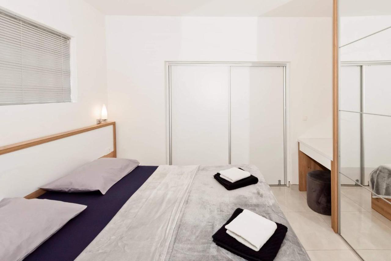 Apartment White Pearl Ražanac Exteriér fotografie